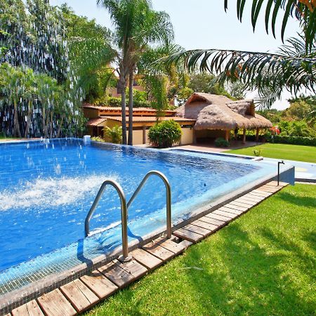 Holiday Inn Cuernavaca By Ihg Buitenkant foto