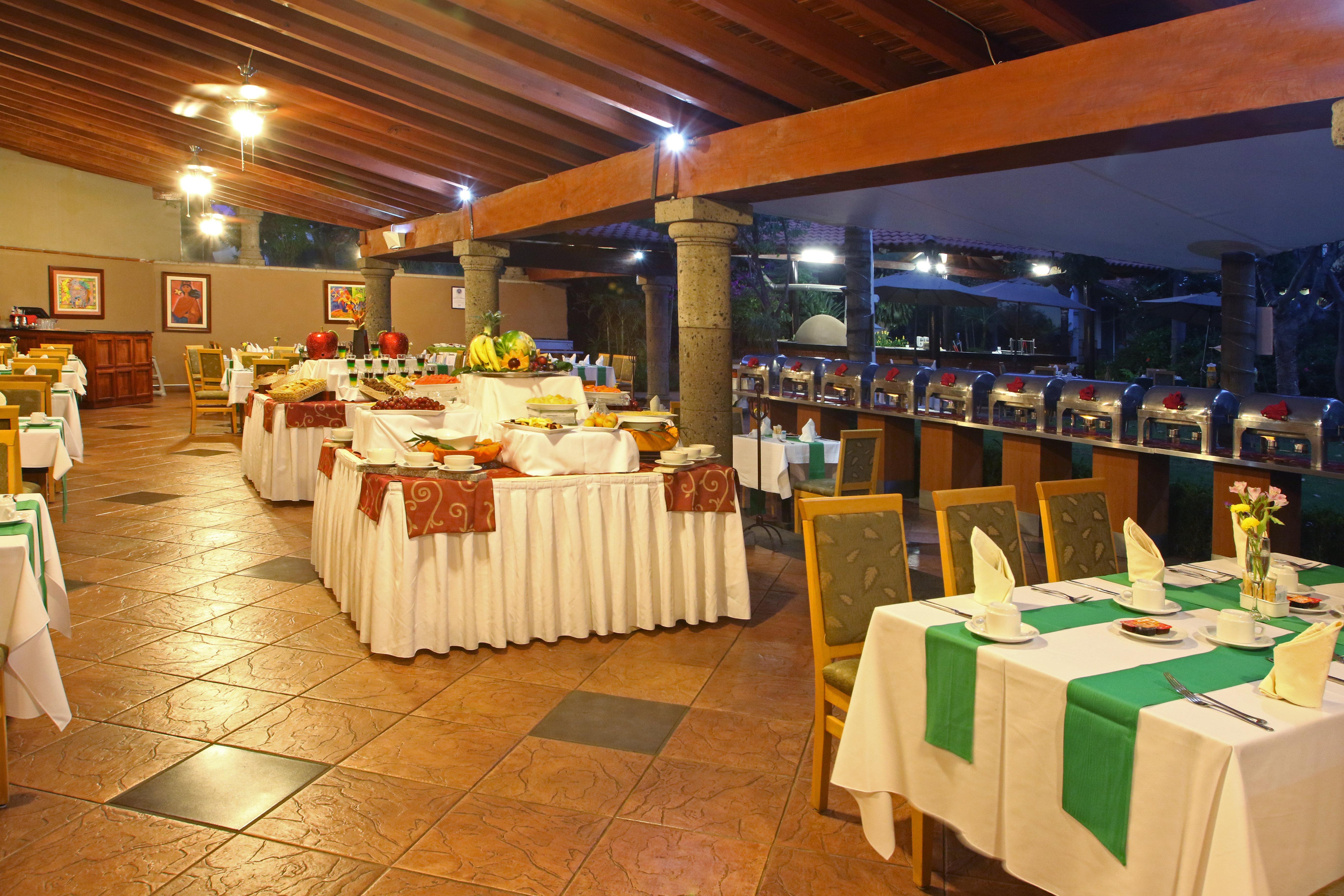 Holiday Inn Cuernavaca By Ihg Buitenkant foto