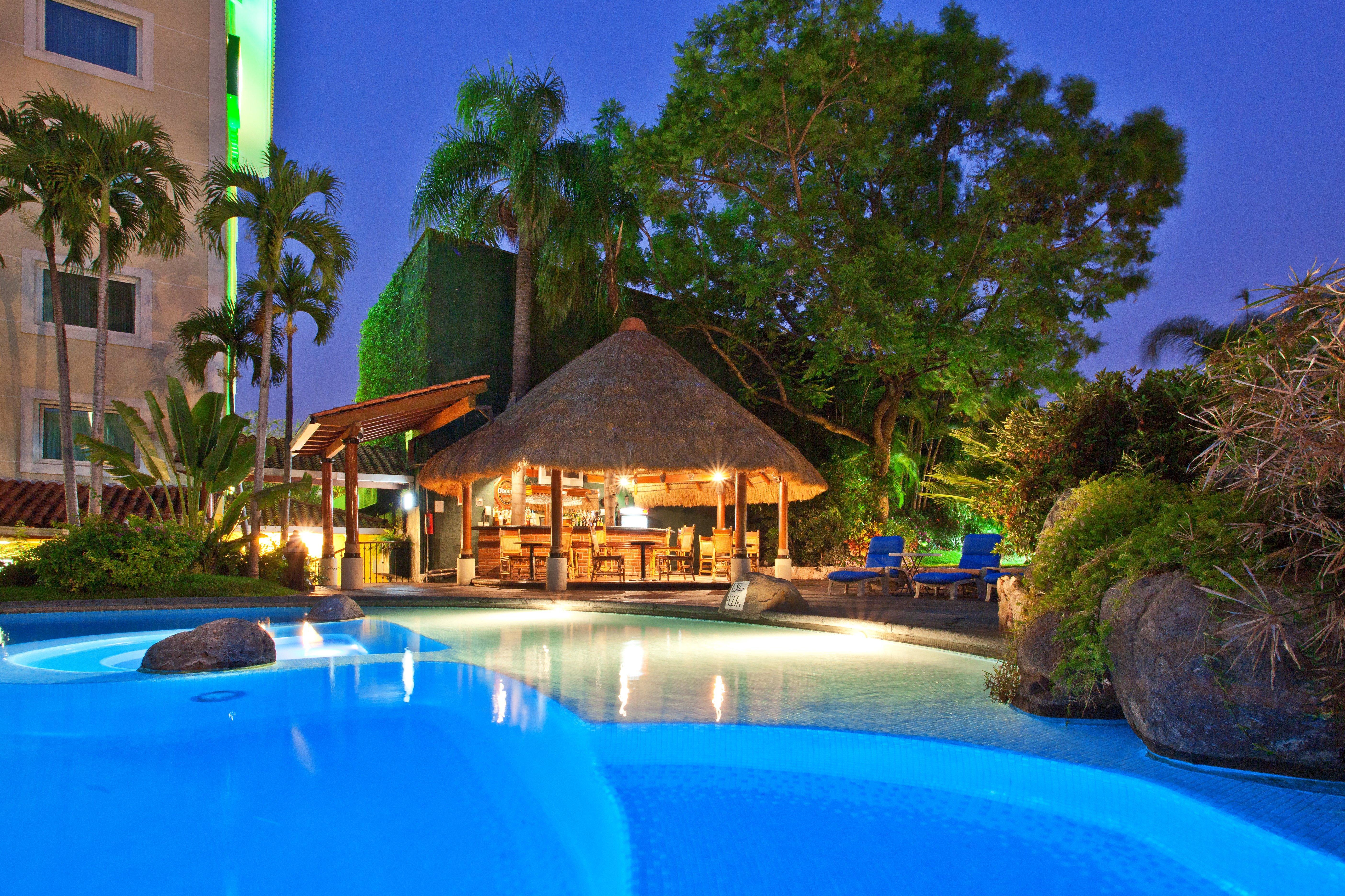Holiday Inn Cuernavaca By Ihg Buitenkant foto