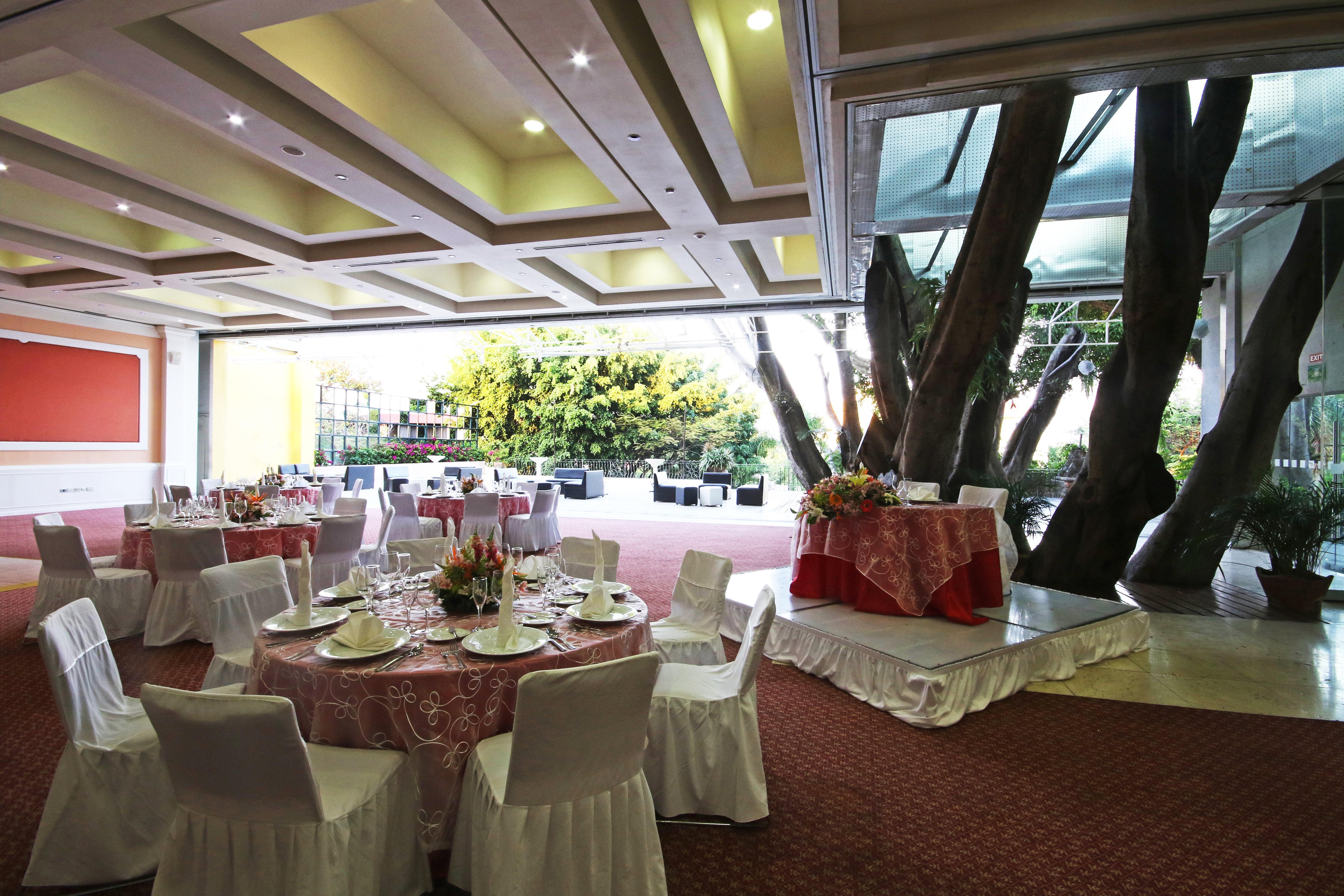 Holiday Inn Cuernavaca By Ihg Buitenkant foto