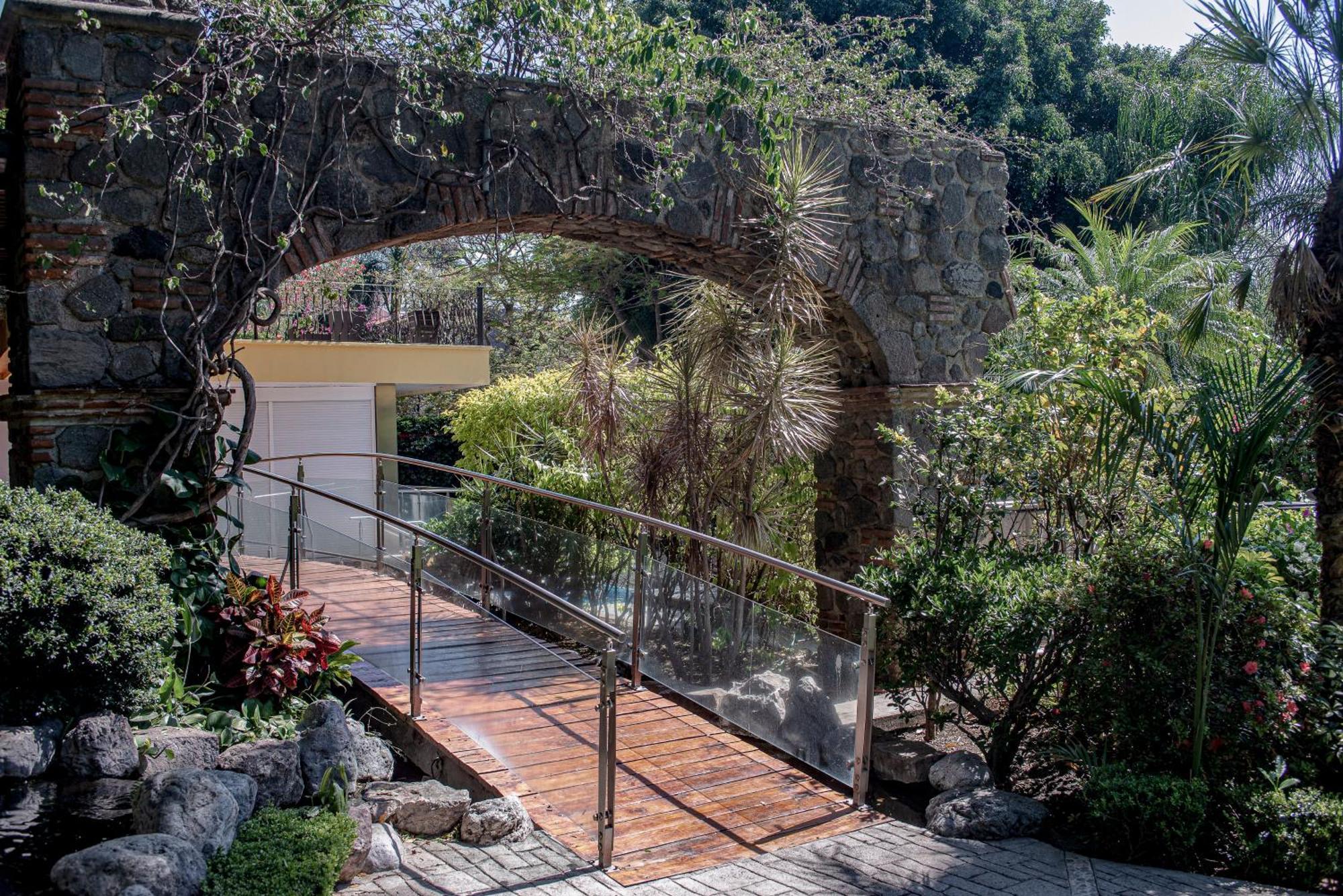 Holiday Inn Cuernavaca By Ihg Buitenkant foto